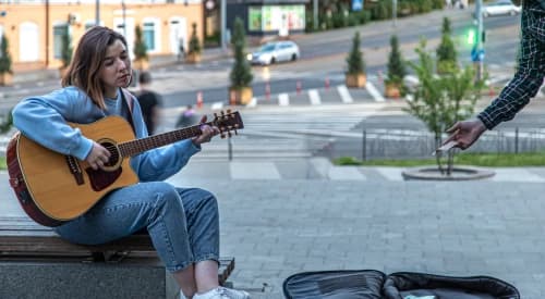 Jazz and Chill: How Smooth Tunes Help Ease Tension